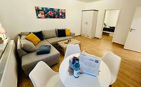 ! Bezaubernde Fewo Kastanie mit Balkon !